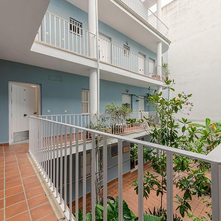 Isg Apartments Becquer Free Parking Inside The Building Seville Luaran gambar